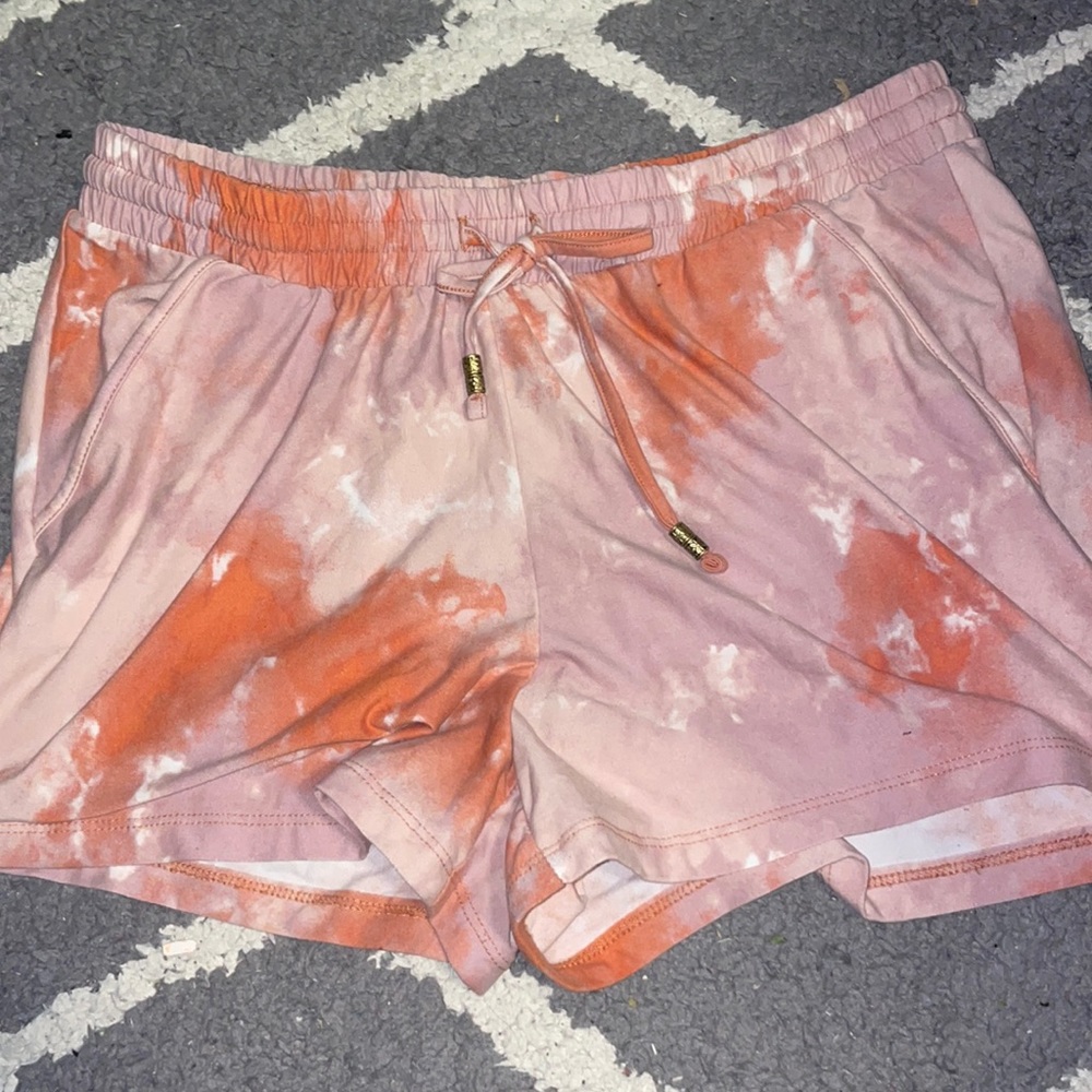 kohl’s lounge shorts- size medium